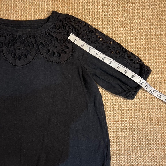 Black shortsleeved eyelet fabric cutouts LOFT top - Picture 5 of 7